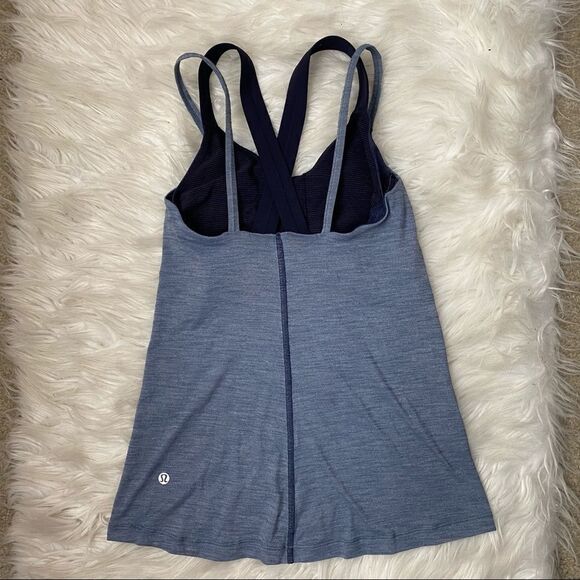 Lululemon Run For Gold Tank - Picture 10 of 14
